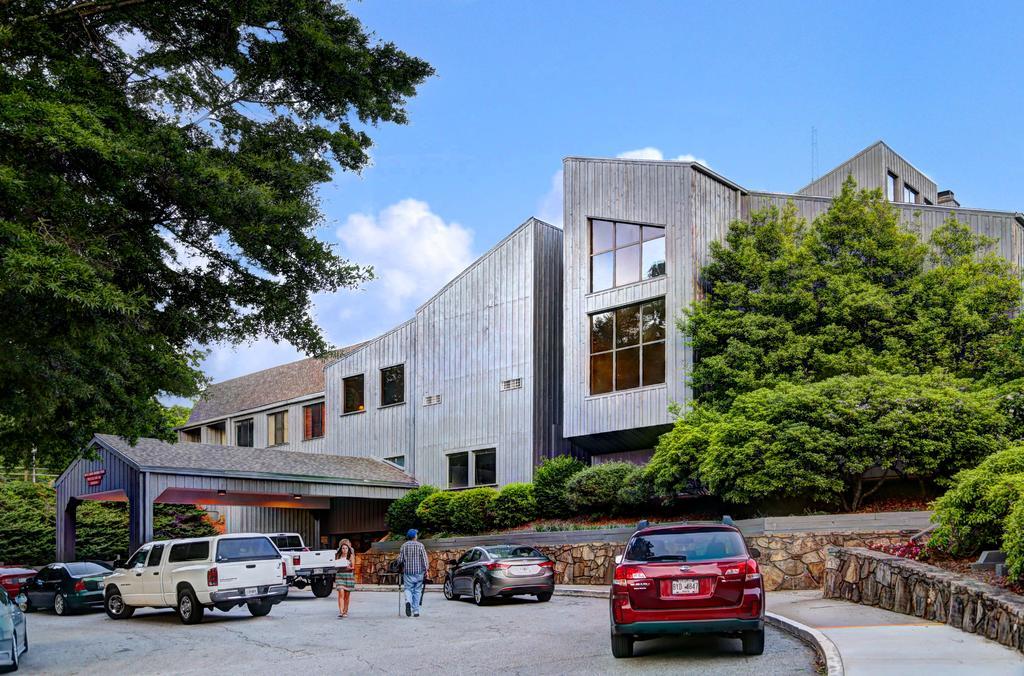 Lodge Unicoi State Park &